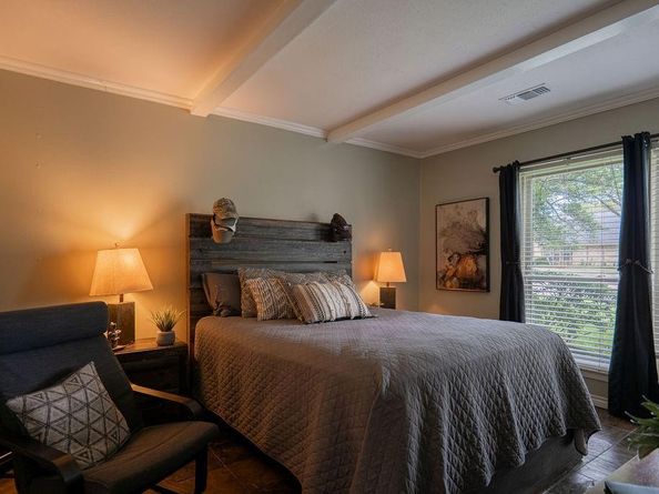 7326  Hillwood Lane , Dallas Texas 75248