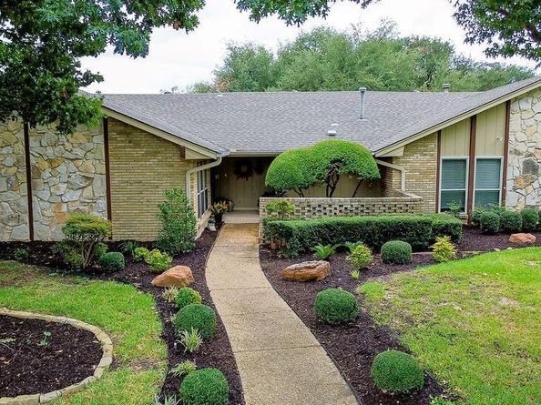 7326  Hillwood Lane , Dallas Texas 75248