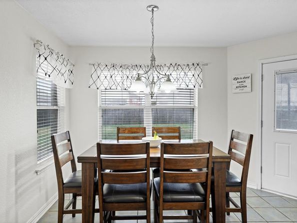 2312  Bantry Lane , Arlington Texas 76002