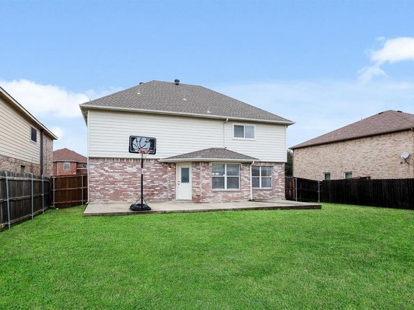 2312  Bantry Lane , Arlington Texas 76002