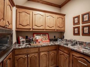 6506  Norway Road , Dallas Texas 75230