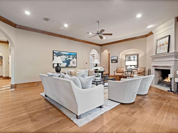 6506  Norway Road , Dallas Texas 75230