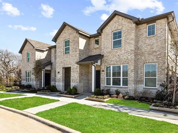 242  Territory   15, Fort Worth Texas 76120