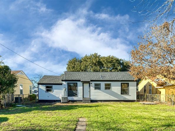 2842  Carlson Drive , Dallas Texas 75235