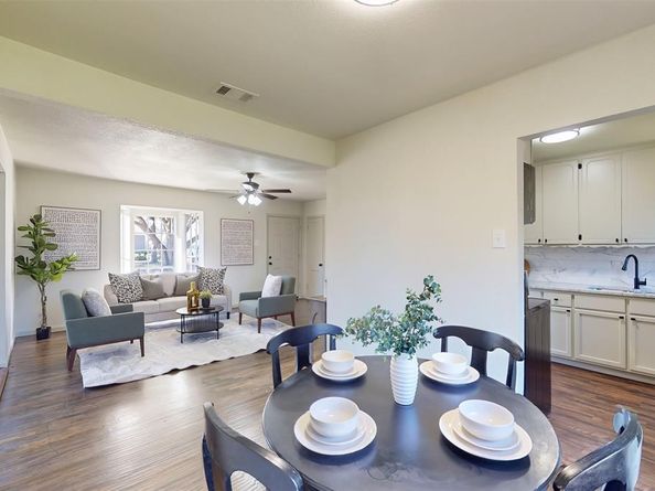 2842  Carlson Drive , Dallas Texas 75235