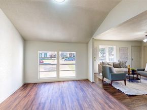 2842  Carlson Drive , Dallas Texas 75235