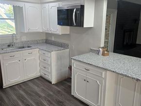 1306  Holt Avenue , DeSoto Texas 75115