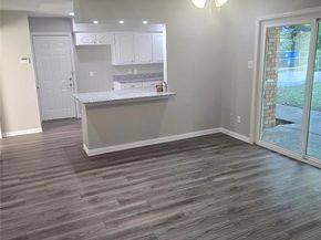 1306  Holt Avenue , DeSoto Texas 75115