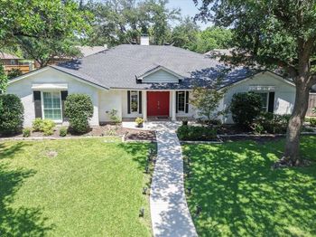 2801  Elmcrest Circle 