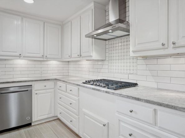 2801  Elmcrest Circle , Plano Texas 75075