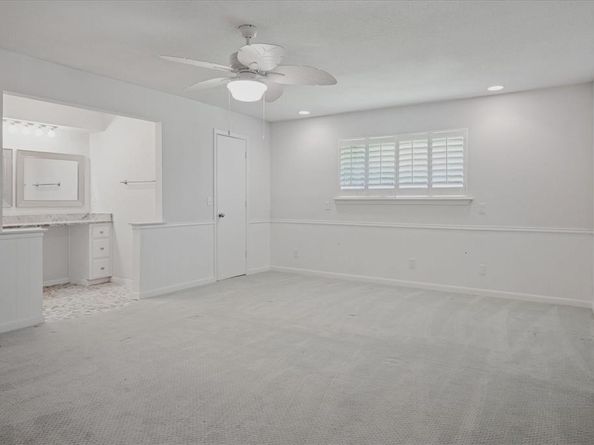 2801  Elmcrest Circle , Plano Texas 75075