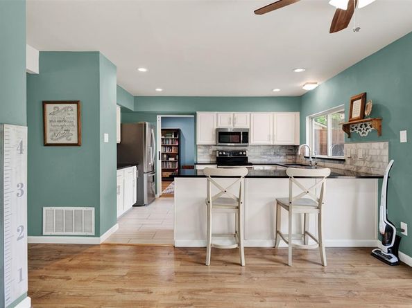 1921  Forestwood Drive , Richardson Texas 75081