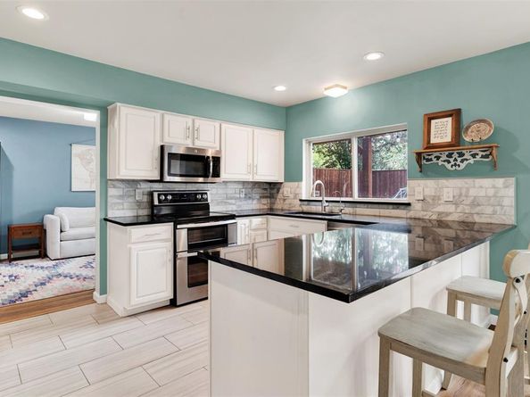 1921  Forestwood Drive , Richardson Texas 75081