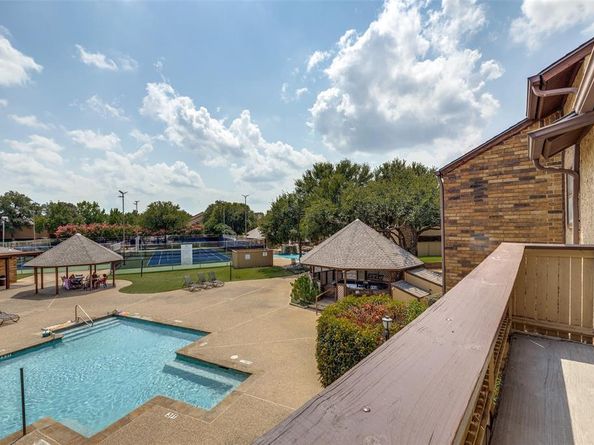 1208  Horizon Trail  3520, Arlington Texas 76011