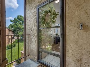1208  Horizon Trail  3520, Arlington Texas 76011