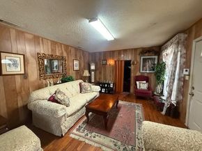 1108  Winters Street , Dallas Texas 75216