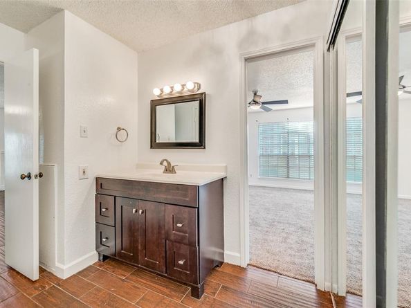 5981  Arapaho   1607, Dallas Texas 75248
