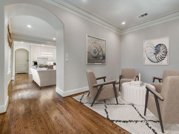 6626  Del Norte Lane , Dallas Texas 75225