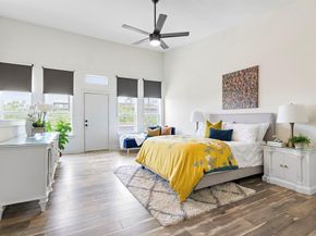 1823 S Ervay Street , Dallas Texas 75215