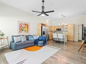 1823 S Ervay Street , Dallas Texas 75215