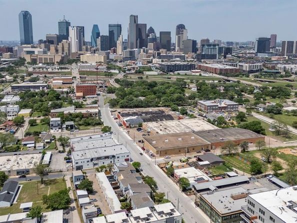 1823 S Ervay Street , Dallas Texas 75215