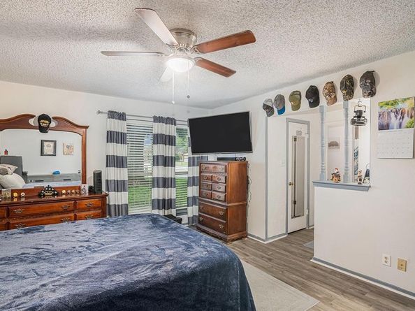 1120  Tobie Layne Street , Benbrook Texas 76126