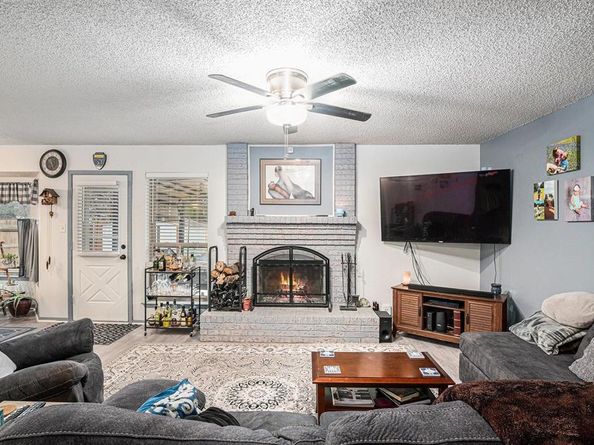 1120  Tobie Layne Street , Benbrook Texas 76126
