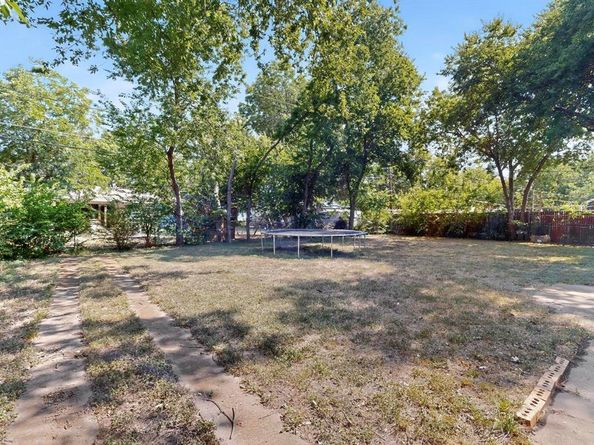 6729  Mike Drive , North Richland Hills Texas 76180