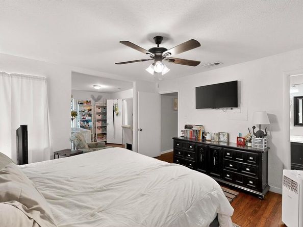 6729  Mike Drive , North Richland Hills Texas 76180