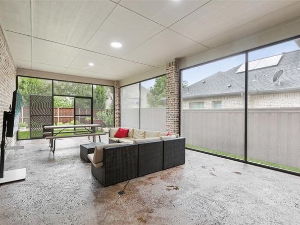 1071  Jennala Drive , Frisco Texas 75036