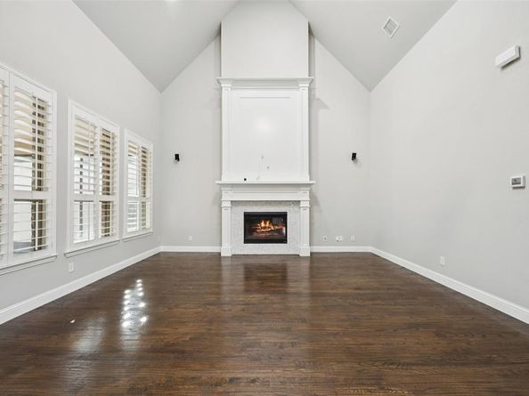 1071  Jennala Drive , Frisco Texas 75036