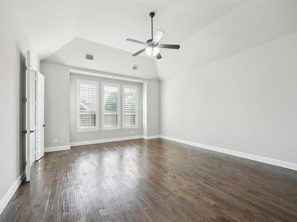 1071  Jennala Drive , Frisco Texas 75036