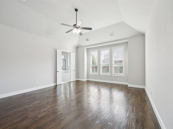 1071  Jennala Drive , Frisco Texas 75036