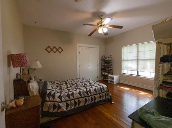 700 N Beacon Street , Dallas Texas 75214