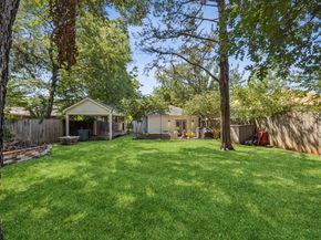 1227  Lansford Avenue , Dallas Texas 75224
