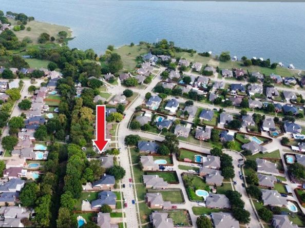 8801  Lakeside Drive , Rowlett Texas 75088