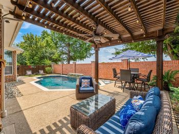 6869  Shoreview Drive 