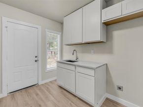 2225 N Houston Street , Fort Worth Texas 76164
