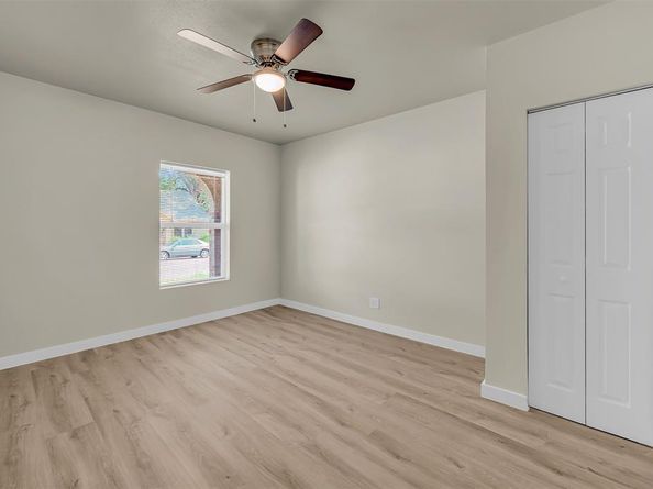 2225 N Houston Street , Fort Worth Texas 76164