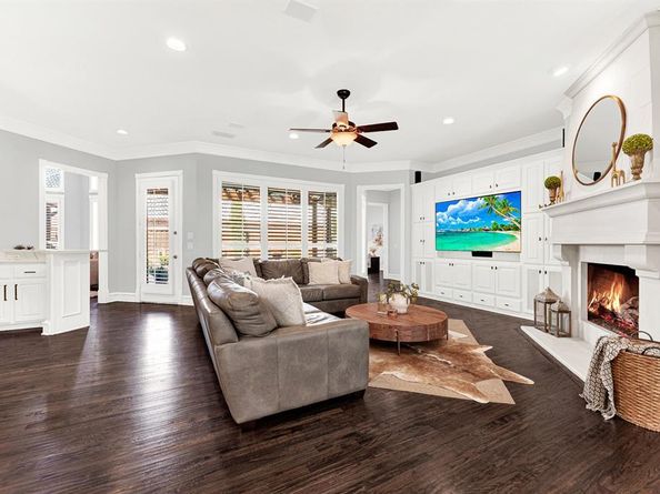 2608  LAWTON Lane , Plano Texas 75093