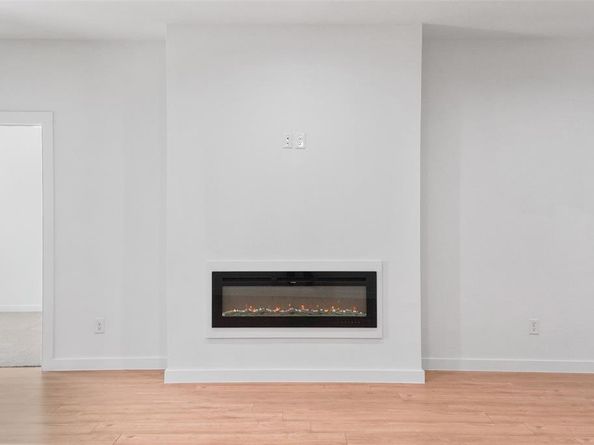 2723  Lagow Street , Dallas Texas 75210