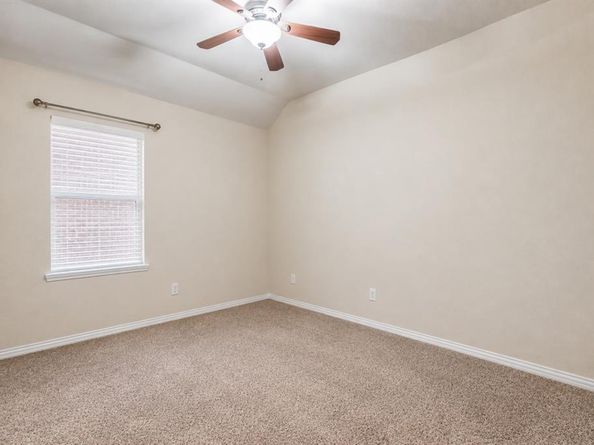 620  Swift Current Drive , Crowley Texas 76036