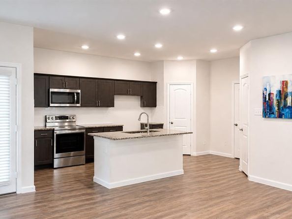 4660  Raleigh Dalton Road , Dallas Texas 75227