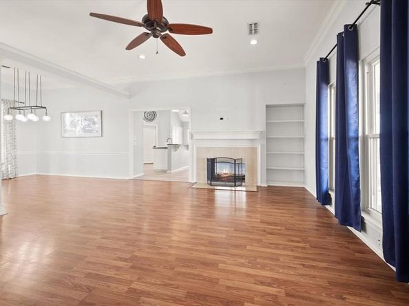 10200  Fieldcrest Drive , Benbrook Texas 76126