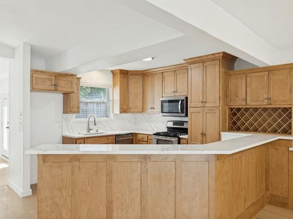 3728  Clubway Lane , Farmers Branch Texas 75244