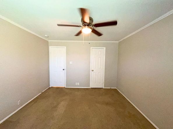 2511  Kavasar Drive , Dallas Texas 75241