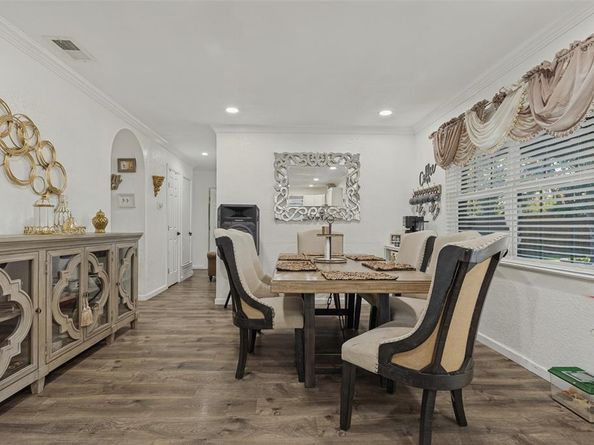 1522  Carroll Drive , Garland Texas 75041