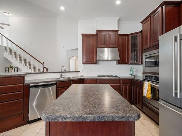 7209  Royal Glen Trail , McKinney Texas 75072