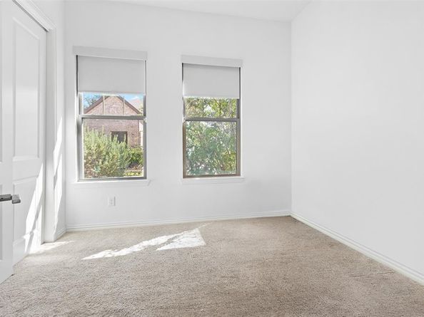 219  Harper Street , Irving Texas 75063