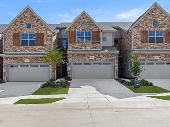 9015  Indianola Trail 